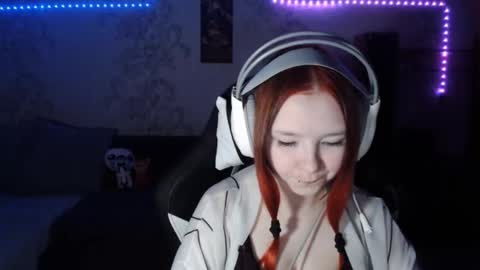 Lisa Backler online show from 09/10/25, 03:34