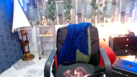 Snapshot of karima_sarabe chatting on 02/21/25, 09:32 karima_sarabe online show from 02/21/25, 09:32