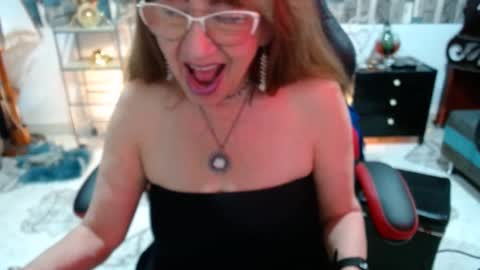Snapshot of karima_sarabe chatting on 03/11/25, 12:54 karima_sarabe online show from 03/11/25, 12:54