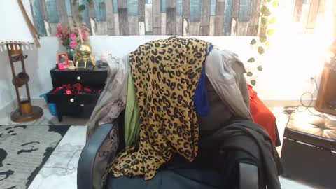 karima_sarabe online show from 10/03/25, 09:01