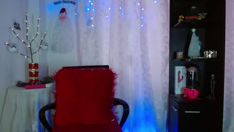 karime lee online show from 12/01/24, 06:41
