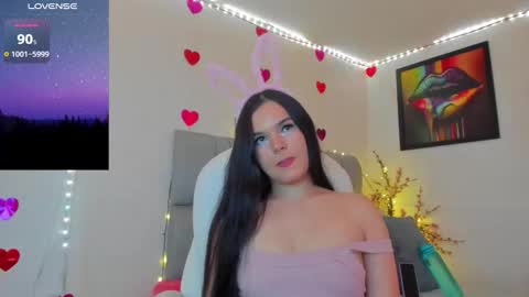 Snapshot of karin_grey69 chatting on 12/17/25, 02:28 Karin online show from 12/17/25, 02:28