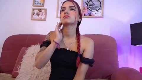 Snapshot of karina2smith chatting on 11/24/25, 06:51 karina online show from 11/24/25, 06:51