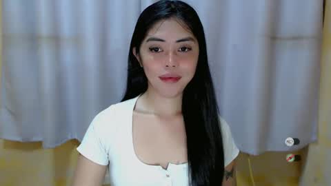 I AM BELLE online show from 12/21/24, 06:44