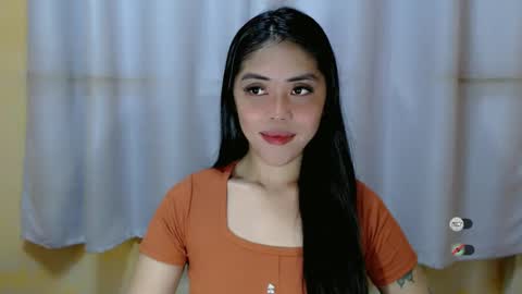 I AM BELLE online show from 01/04/25, 12:16