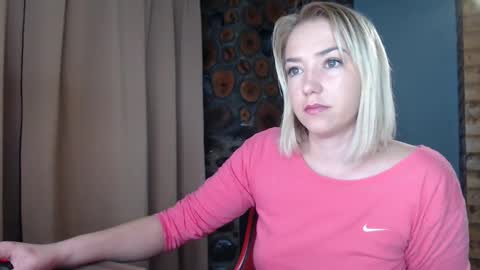 Snapshot of karina_fun chatting on 01/21/25, 03:26 karina online show from 01/21/25, 03:26