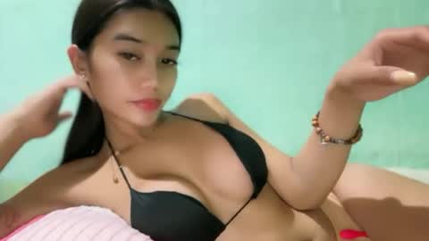 karina online show from 06/24/26, 12:15