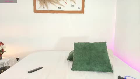 karina Taylor online show from 07/28/26, 01:45