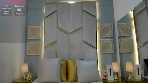 karinaacox online show from 06/21/26, 08:50