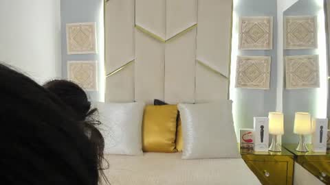 karinaacox online show from 07/03/26, 12:11