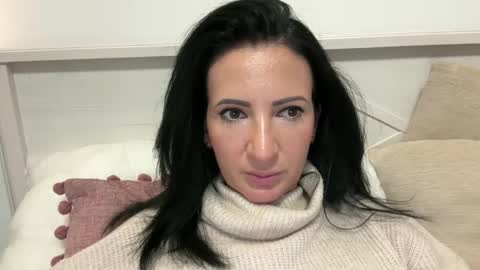 Snapshot of karinablair chatting on 12/21/24, 05:40 Karina online show from 12/21/24, 05:40