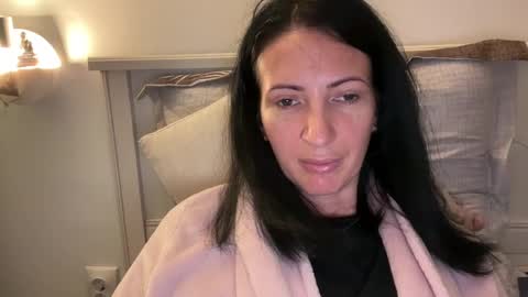 Snapshot of karinablair chatting on 12/23/24, 04:50 Karina online show from 12/23/24, 04:50