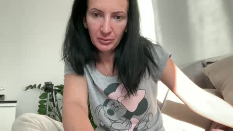 Snapshot of karinablair chatting on 01/18/25, 06:56 Karina online show from 01/18/25, 06:56