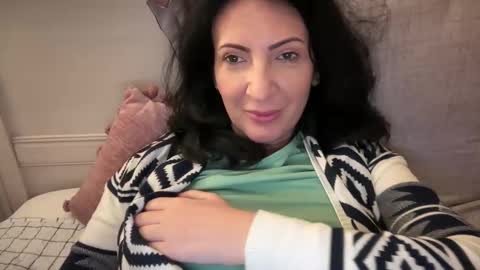 Snapshot of karinablair chatting on 03/03/25, 04:14 Karina online show from 03/03/25, 04:14