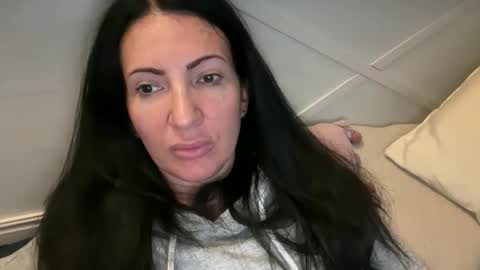 Karina online show from 04/15/26, 03:35