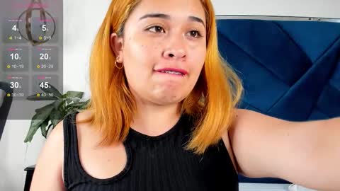 karinasanchezz online show from 11/16/25, 06:52