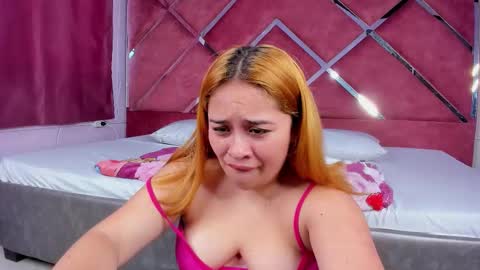 karinasanchezz online show from 11/28/25, 07:38
