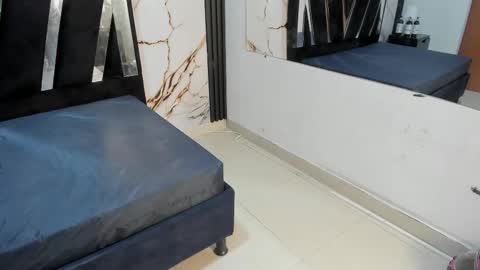 Snapshot of karinasimonz chatting on 11/12/25, 10:41 KarinaSimonz online show from 11/12/25, 10:41