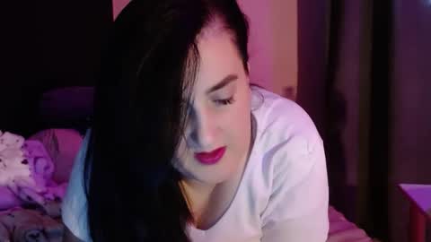 Snapshot of karinkabrunetka2 chatting on 02/19/25, 10:34 karinkabrunetka2 online show from 02/19/25, 10:34