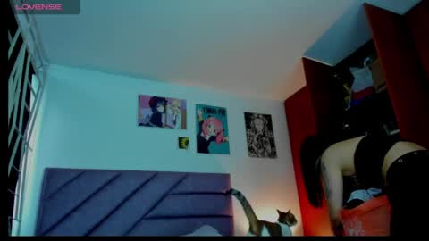KARINNA  RAVEN online show from 05/21/26, 09:55