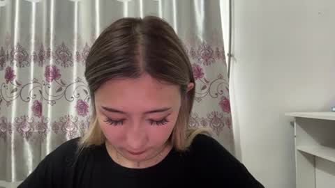 karissagius online show from 07/27/26, 08:10