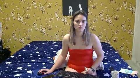 Snapshot of karla318103 chatting on 03/07/25, 05:18 Karla online show from 03/07/25, 05:18