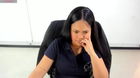 karla_cg online show from 10/29/25, 03:47