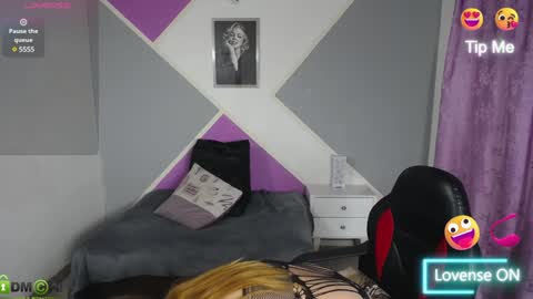 Snapshot of karla_charloby chatting on 01/30/25, 08:21 Karla online show from 01/30/25, 08:21