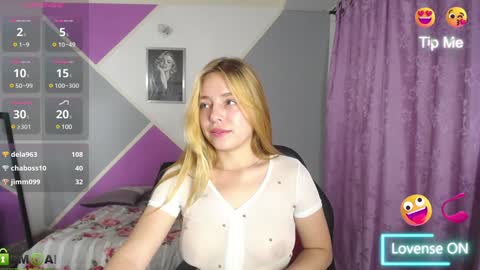 Snapshot of karla_charloby chatting on 02/04/25, 12:29 Karla online show from 02/04/25, 12:29