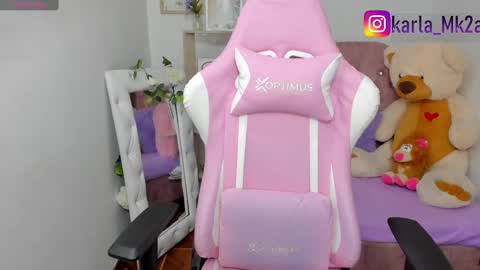Snapshot of karla_cutee1 chatting on 12/04/24, 02:53 karla online show from 12/04/24, 02:53