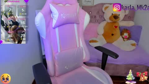Snapshot of karla_cutee1 chatting on 12/23/24, 05:06 karla online show from 12/23/24, 05:06