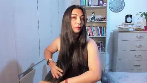 Karla  online show from 06/16/26, 10:40