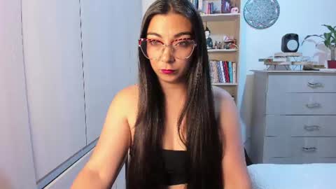 Karla  online show from 06/25/26, 10:31