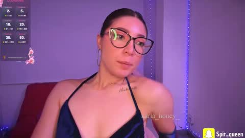 Snapshot of karla_honey_ chatting on 11/12/25, 12:11 Karla online show from 11/12/25, 12:11