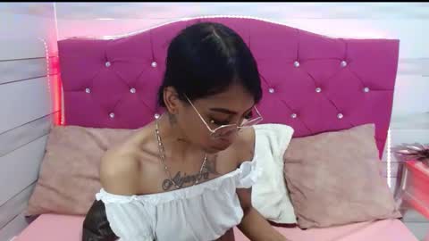 karla_slutskinny online show from 03/12/25, 03:57