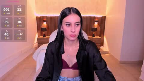 Karlaa  online show from 10/14/25, 11:00