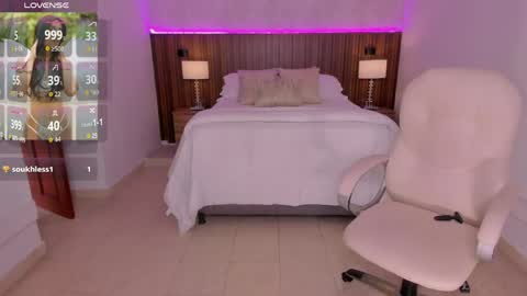 Karlaa  online show from 06/09/26, 11:11