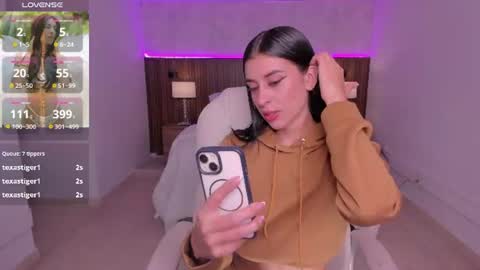 Karlaa  online show from 06/11/26, 11:08