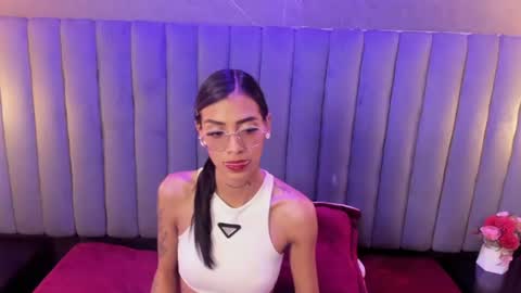 karlaslutskinny__ online show from 06/30/26, 08:43