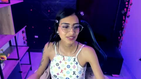 karlaslutskinny__ online show from 07/30/26, 09:36