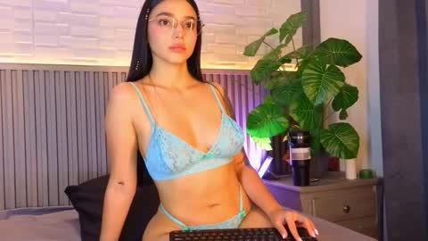 Karli online show from 11/28/25, 02:25