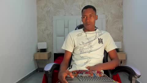 karllhil online show from 09/12/25, 11:54