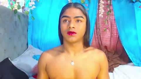 KARLY.  online show from 11/06/25, 11:00