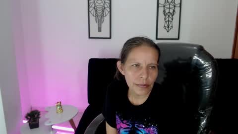 KARLYE online show from 02/07/25, 05:52