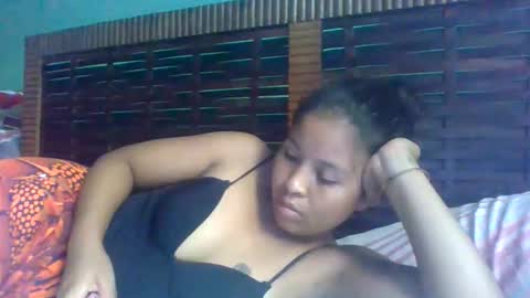 Snapshot of karmellah chatting on 05/24/26, 12:10 Karmellah online show from 05/24/26, 12:10
