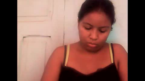 Snapshot of karmellah chatting on 06/08/26, 01:22 Karmellah online show from 06/08/26, 01:22