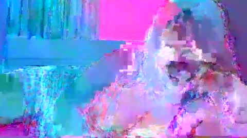 Snapshot of karol_gill chatting on 12/15/24, 10:18 Karol online show from 12/15/24, 10:18