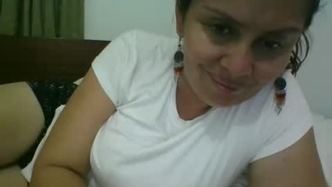 Snapshot of karol_gill chatting on 12/17/24, 03:06 Karol online show from 12/17/24, 03:06