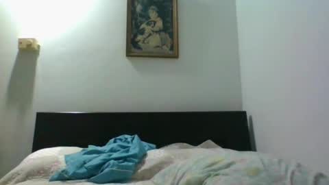 Snapshot of karol_gill chatting on 02/27/25, 04:09 Karol online show from 02/27/25, 04:09