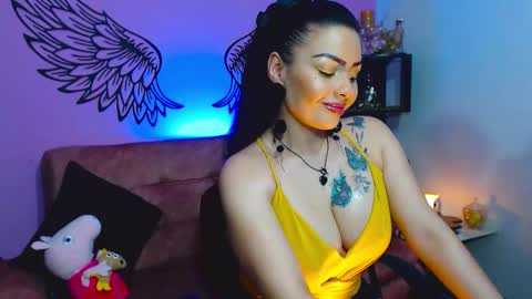 Karol Kenedy online show from 11/23/25, 06:24